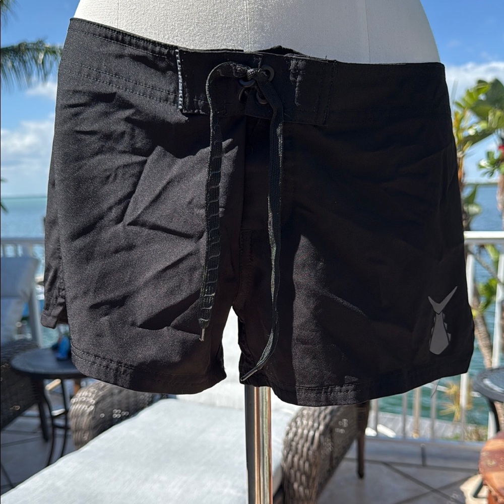Black Swim Shorts tuna skin medium